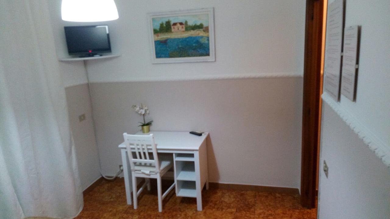 Bed&breakfast Santa Fara Bari Exteriör bild
