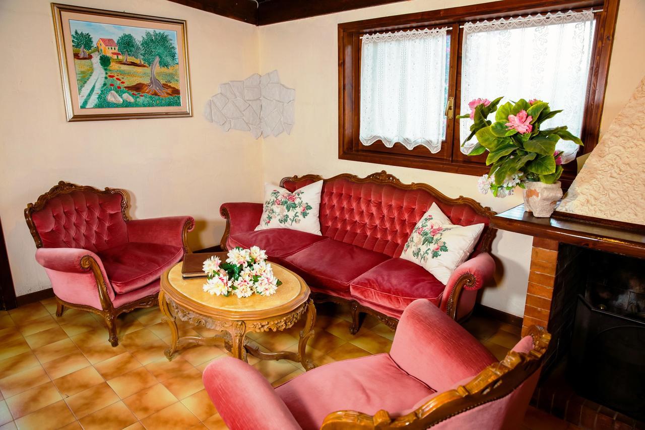Bed&breakfast Santa Fara Bari Exteriör bild