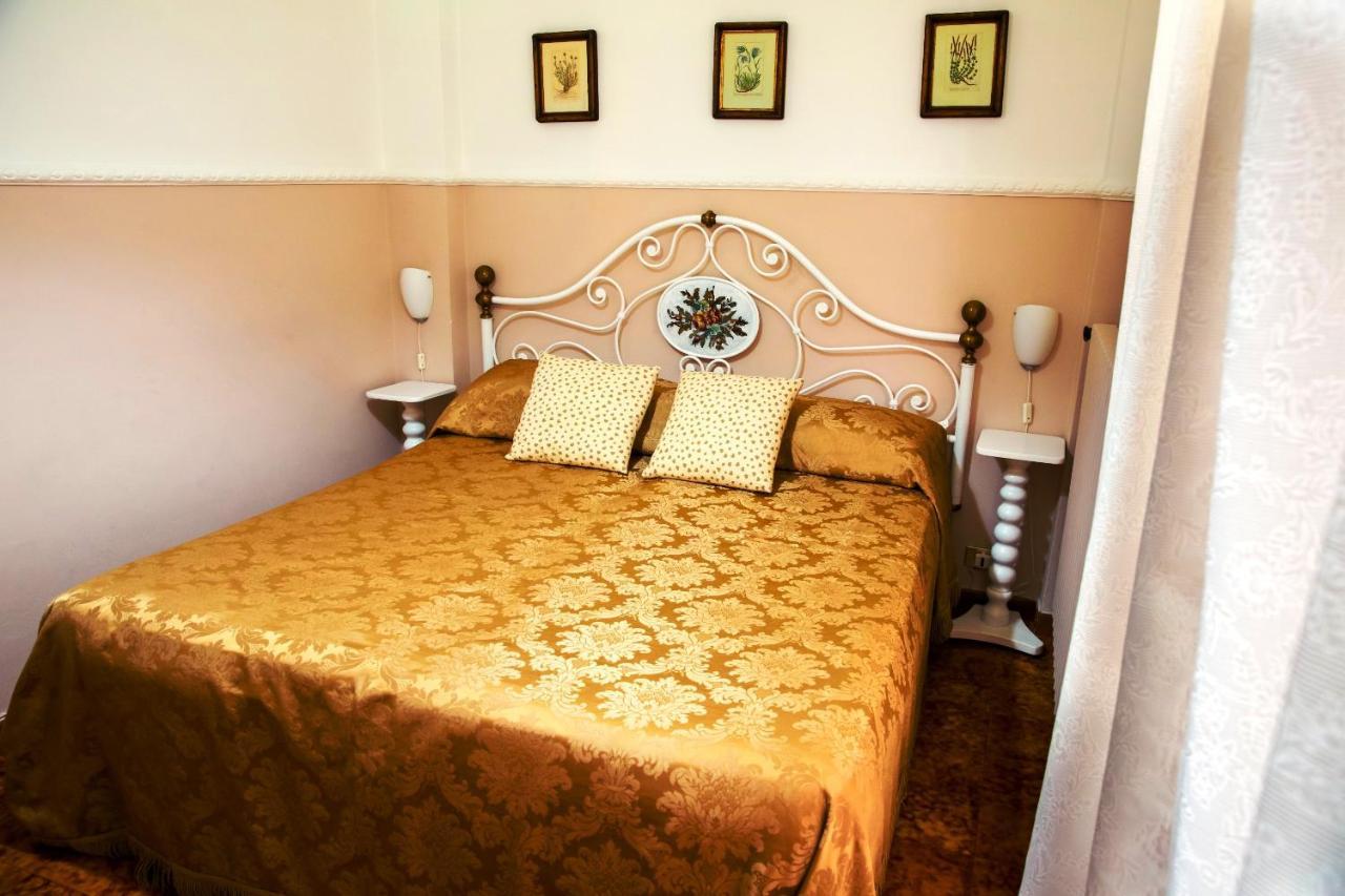 Bed&breakfast Santa Fara Bari Exteriör bild